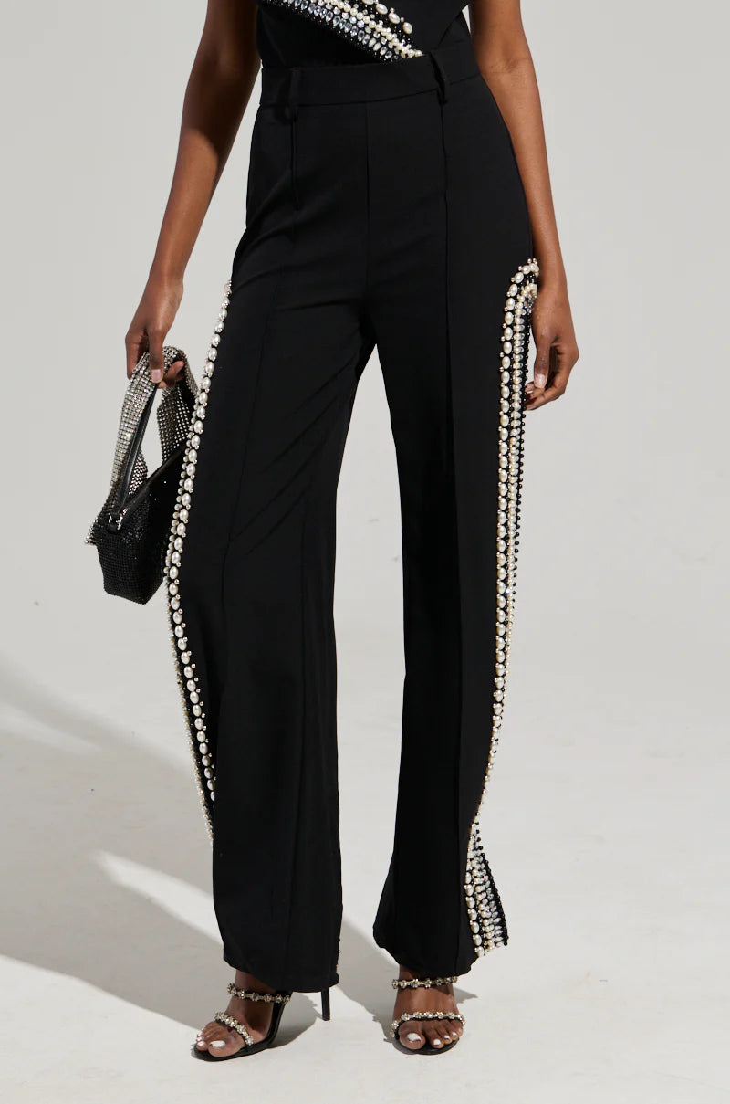 LUXURIOUS SIDE SLITS PANTS