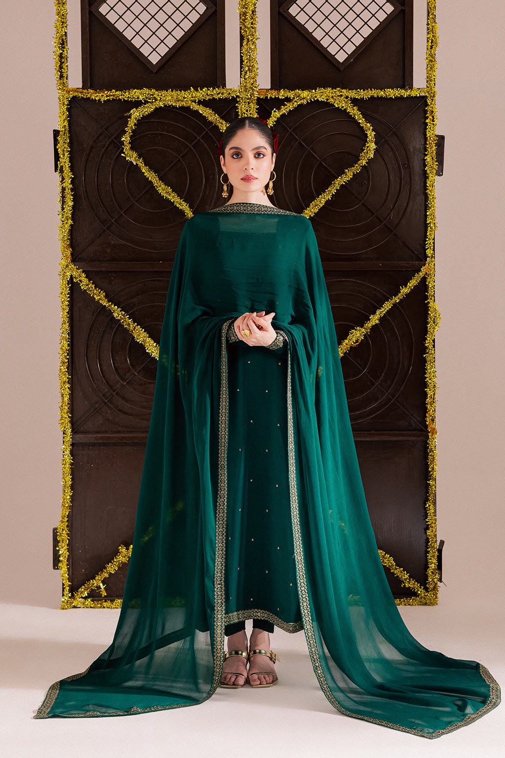 Regal Green 3PC Suit – Chiffon Dupatta