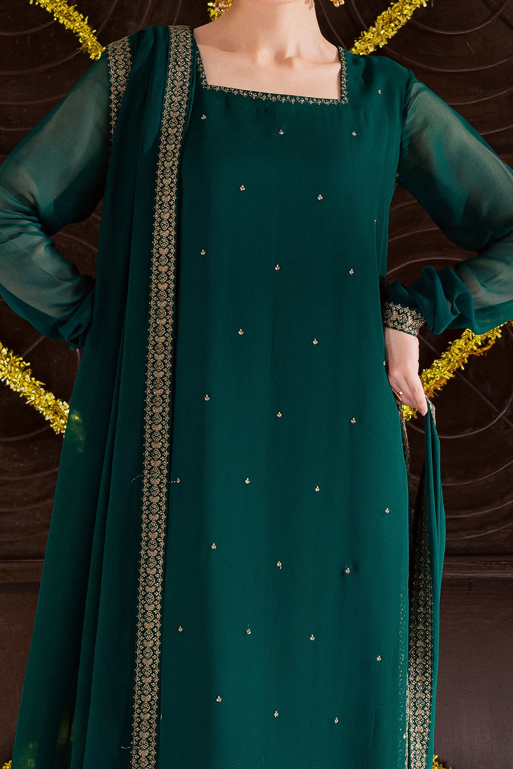 Regal Green 3PC Suit – Chiffon Dupatta