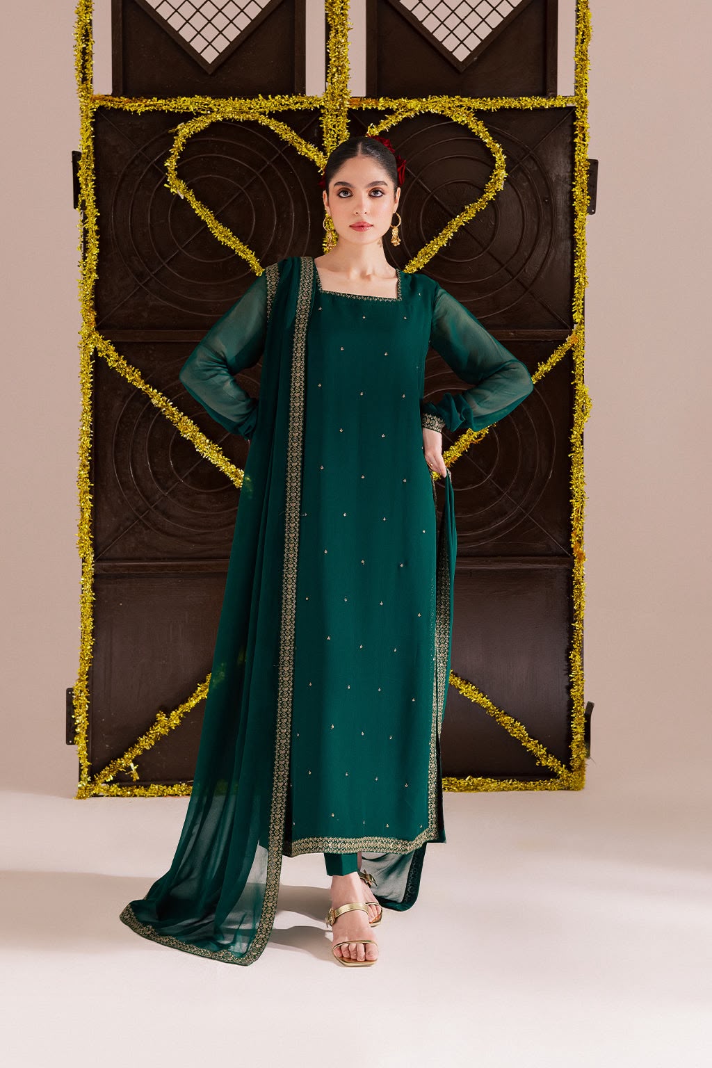 Regal Green 3PC Suit – Chiffon Dupatta
