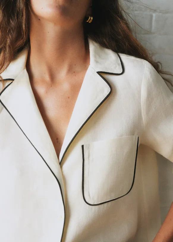 ELEGANT LINEN-BLEND PIPED SHIRT