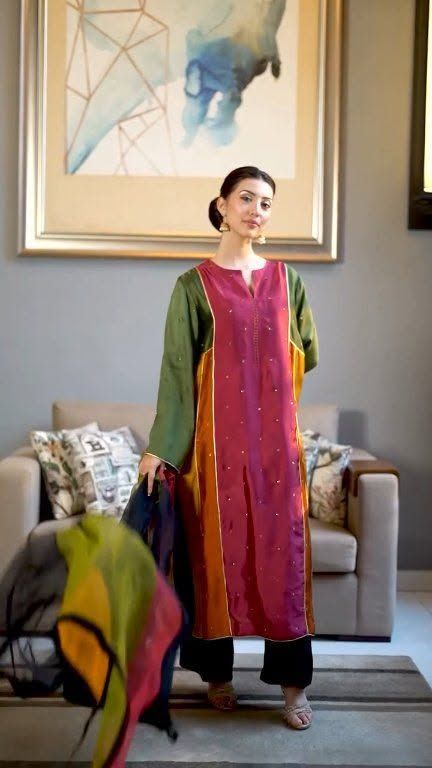 Color-Block Silk Tunic Set with Organza Dupatta