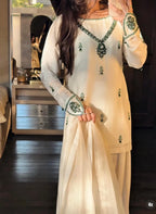 White Farshi Jora | Azadi Sale